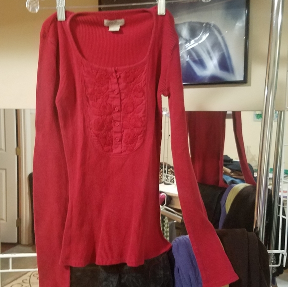 Lucky Brand Partial Button down Red Waffle Top - Picture 4 of 7